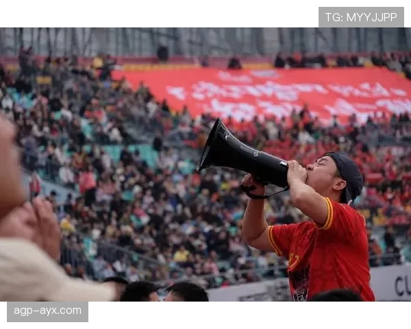 球迷热议：最期待的比赛瞬间引爆关注焦点