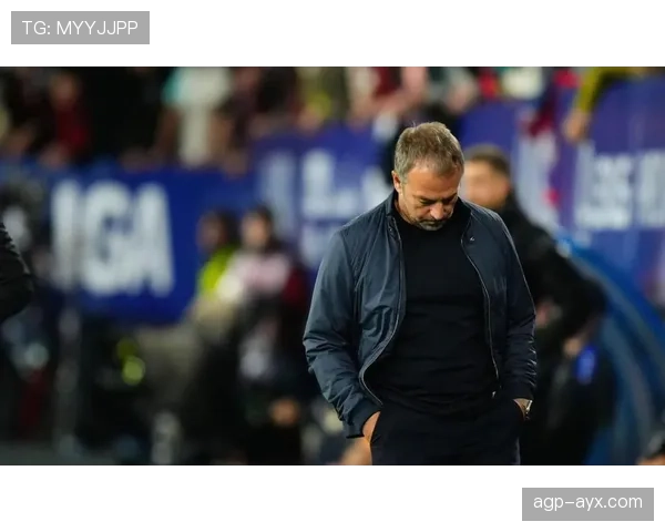 拉菲尼亚在巴萨的战术定位与角色困境 拉菲尼亚在巴萨的战术定位与角色困境